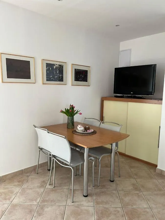 Apartments Marinovic Brzac